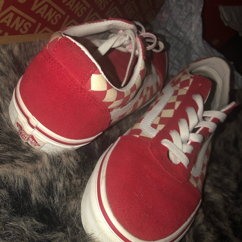 Size 10 red checkered vans